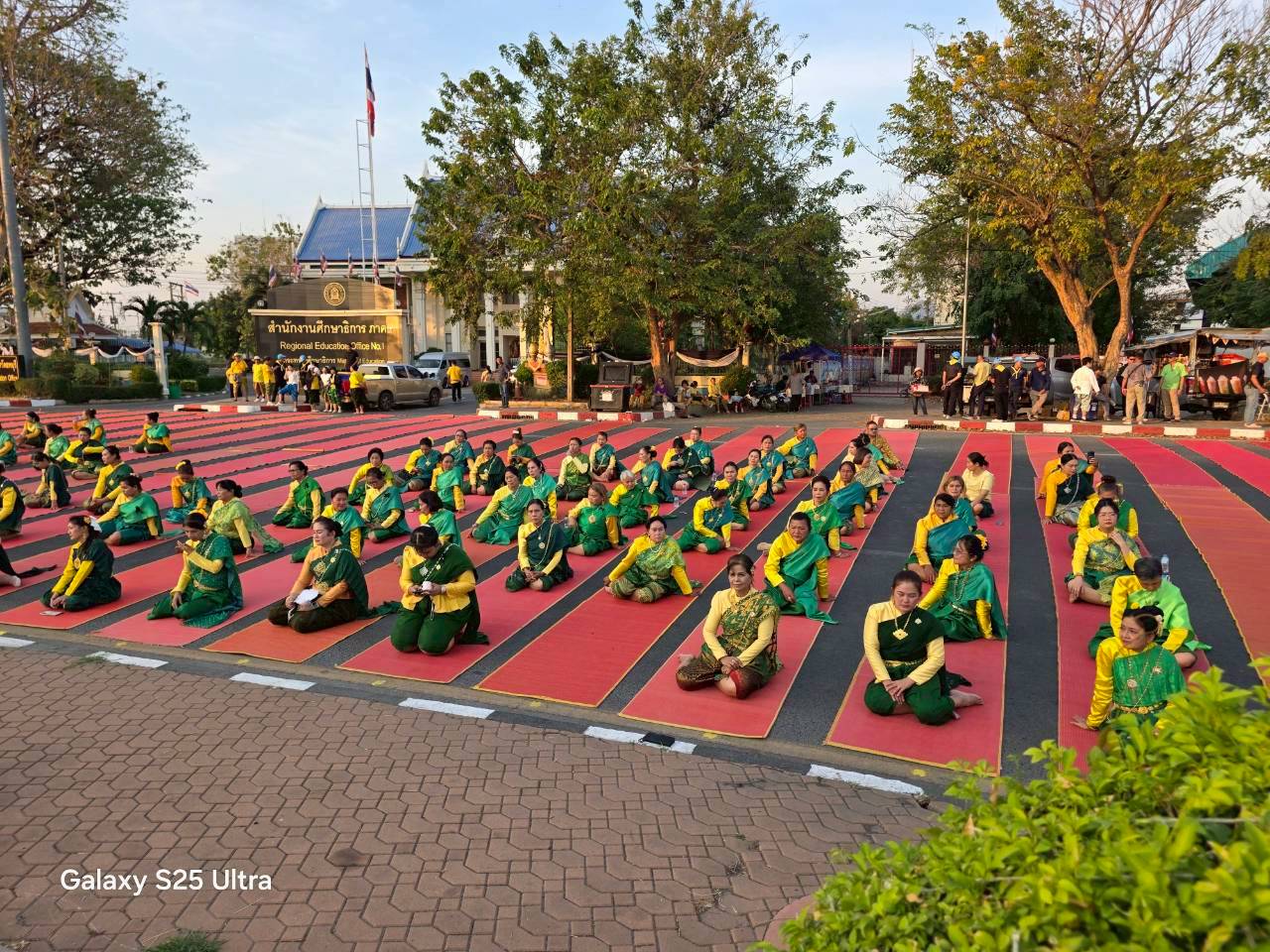  อำเภอสระโบสถ์ โดยสำนักงานพัฒนาชุมชนอำเภอสระโบสถ์ ร่วมเป็นส่วนหนึ่งของบรรยากาศการเตรียมงาน แผ่นดินสมเด็จพระนารายณ์มหาราช ครั้งที่ 38 ด้วยการเข้าร่วม กิจกรรมซ้อมใหญ่รำบวงสรวงสมเด็จพระนารายณ์มหาราช เพื่อความพร้อมของการแสดงและพิธีรำใหญ่ที่จะจัดขึ้นในเทศกาลอย่างยิ่งใหญ่สำหรับจังหวัดลพบุรี 