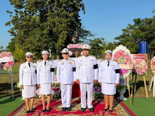 🌺 **อำเภอสระโบสถ์ โดยสำนักงานพัฒนาชุมชนอำเภอสระโบสถ์ ร่วมพิธีวางพวงมาลาถวายราชสักการะ เนื่องในวันปิยมหาราช ประจำปี 2569 น้อมรำลึกในพระมหากรุณาธิคุณ รัชกาลที่ 5 🌺