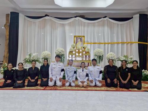  อำเภอสระโบสถ์ โดยสำนักงานพัฒนาชุมชนอำเภอสระโบสถ์ จัดพิธีบำเพ็ญกุศลสวดพระอภิธรรม อุทิศถวายพระราชกุศลฯ เป็นวันที่ 8 แด่  สมเด็จพระนางเจ้าสิริกิติ์ พระบรมราชินีนาถ พระบรมราชชนนีพันปีหลวง